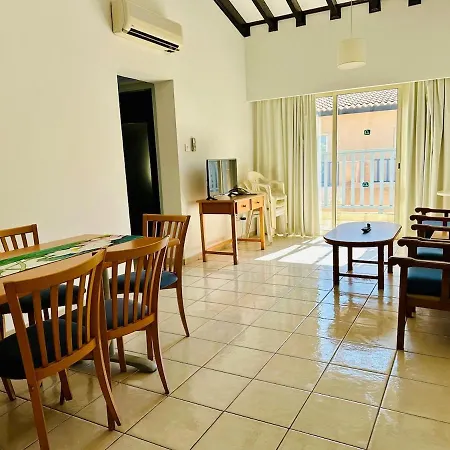 Appartement Arithea Hidden Seaside Heritage 1BR Suite *