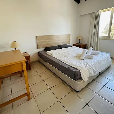 Arithea Hidden Seaside Heritage 1BR Suite Appartement *